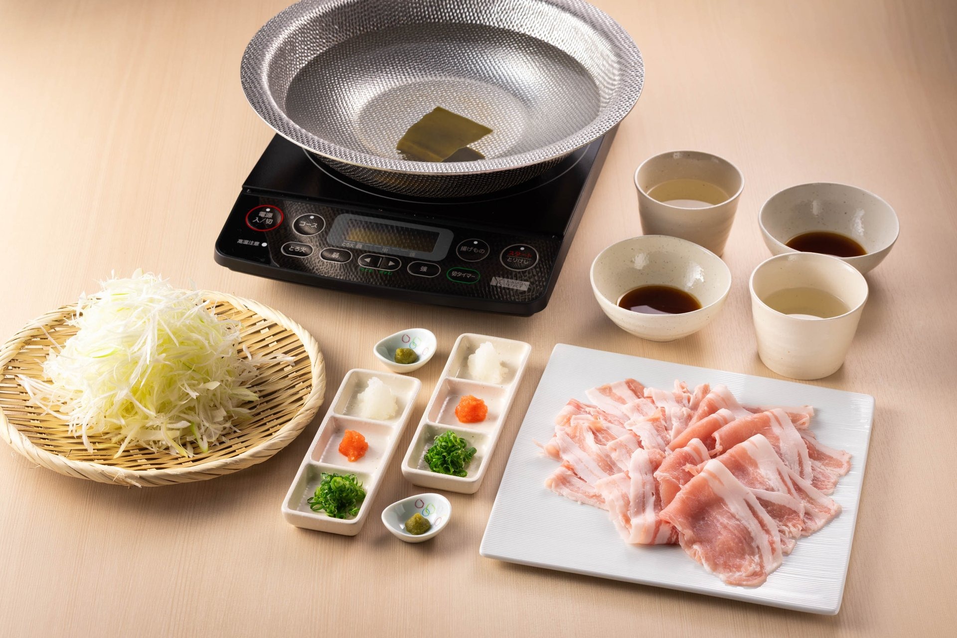 豚の旨味を引き出す | スカイツリー周辺のしゃぶしゃぶなら押上相馬